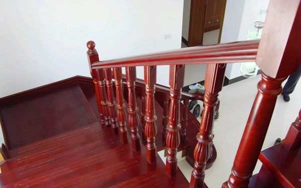 �ʲ�ʵľ¥�ݷ���