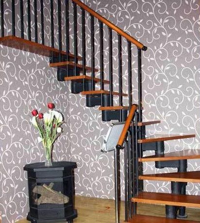 �ʲ���ľ¥��