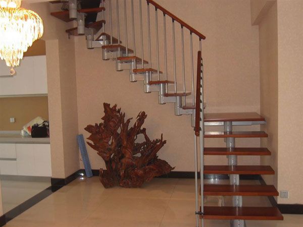 �ʲ���ľ¥��