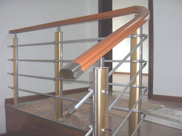 �ʲ���ľ¥��